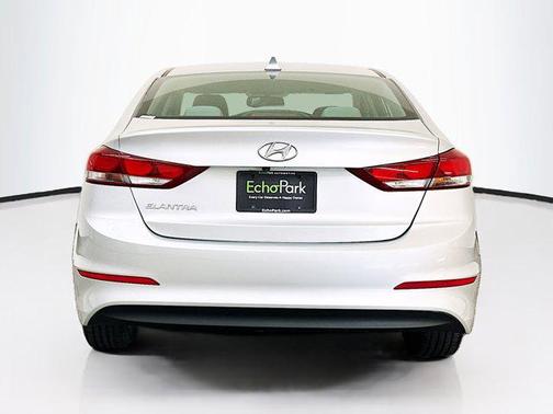 Symphony Silver 2017 Hyundai ELANTRA SE