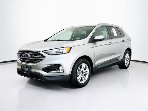 Iconic Silver Metallic 2020 Ford Edge SEL