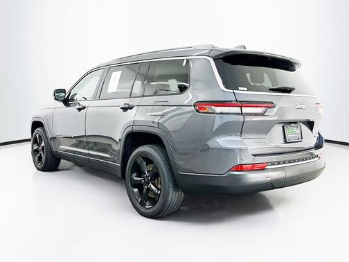 Baltic Gray Metallic Clearcoat 2023 Jeep Grand Cherokee L Limited