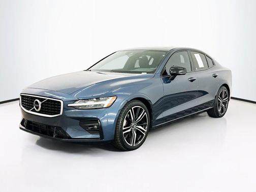 2019 Volvo S60 T5 R-Design