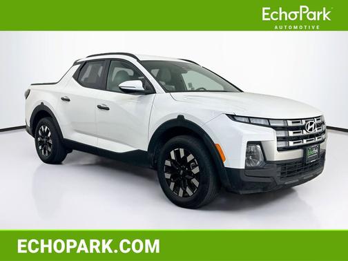 Atlas White 2025 Hyundai SANTA CRUZ SEL