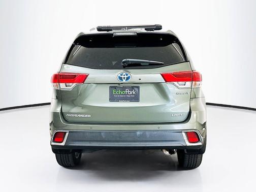 Alumina Jade Metallic 2017 Toyota Highlander Hybrid Platinum