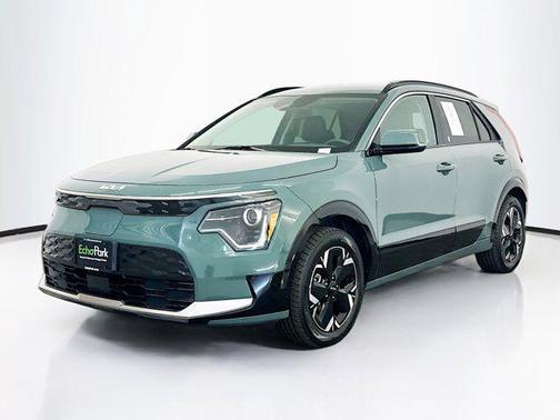 Cityscape Green 2024 Kia Niro EV Wind
