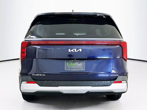 Deep Chroma Blue 2026 Kia Carnival LXS