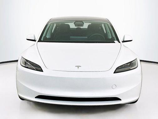 2025 Tesla Model 3 Long Range