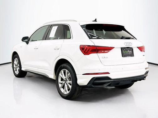 2023 Audi Q3 S line Premium
