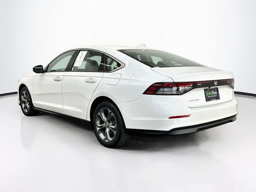 Platinum White Pearl 2024 Honda Accord EX