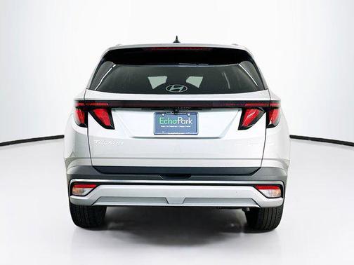 Shimmering Silver 2025 Hyundai TUCSON SEL