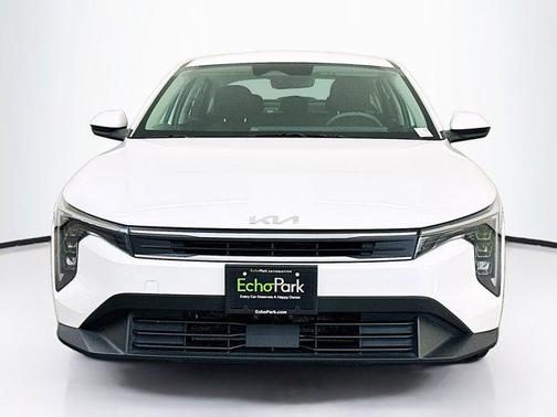 Snow White Pearl 2025 Kia K4 LXS