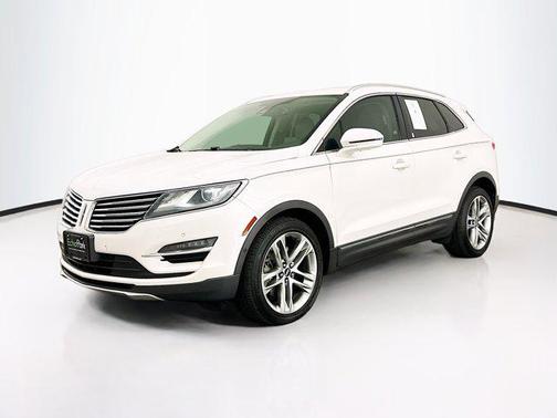 2015 Lincoln MKC Base