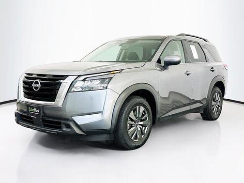 2024 Nissan Pathfinder SV 4WD