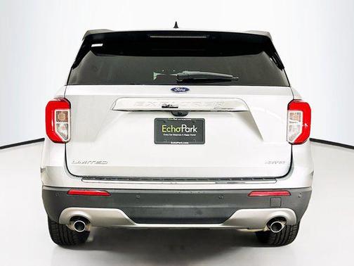 Iconic Silver Metallic 2021 Ford Explorer Limited