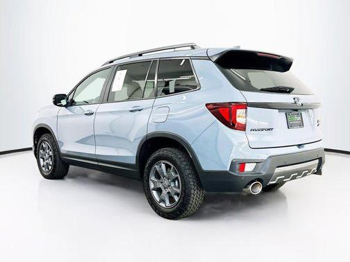 Sonic Gray Pearl 2024 Honda Passport AWD TrailSport