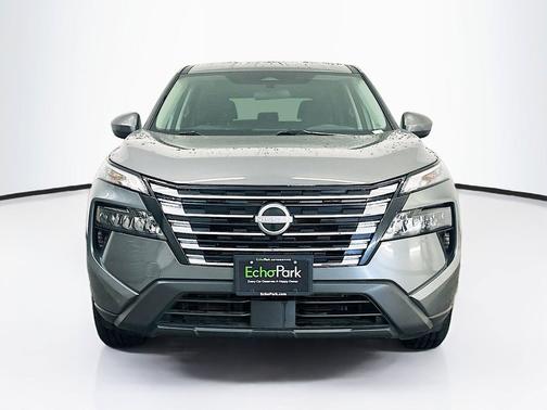 Gun Metallic 2025 Nissan Rogue SV
