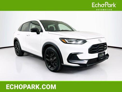 Platinum White Pearl 2025 Honda HR-V AWD Sport