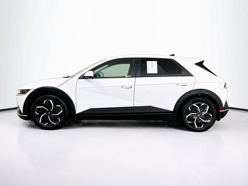 2024 Hyundai IONIQ 5 SE