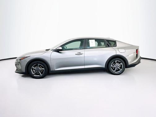Steel Gray 2025 Kia K4 LXS