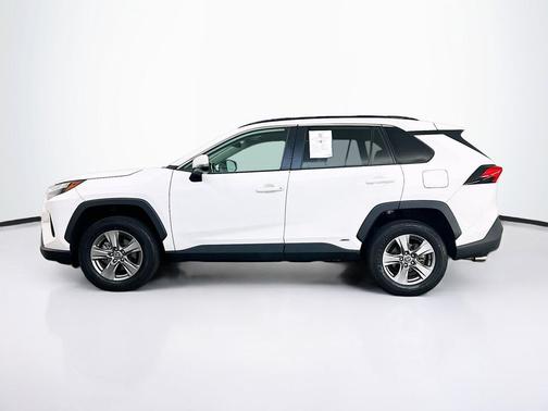 Ice Cap 2023 Toyota RAV4 Hybrid XLE