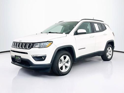 White Clearcoat 2018 Jeep Compass Latitude