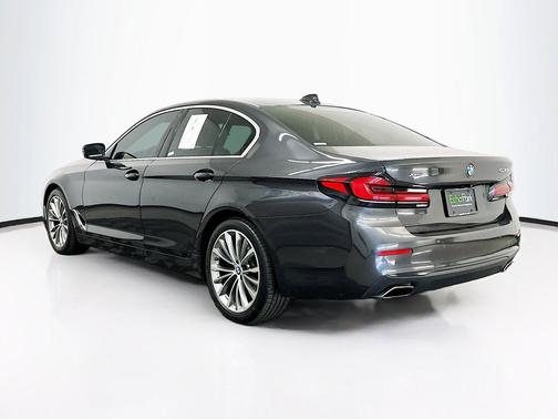 Dark Graphite Metallic 2023 BMW 530 i xDrive