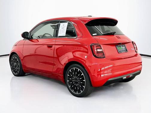 Red by (Red) 2024 FIAT 500e INSPI(RED) FWD