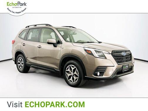 2022 Subaru Forester Premium