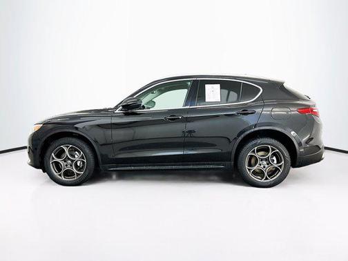 2018 Alfa Romeo Stelvio Base