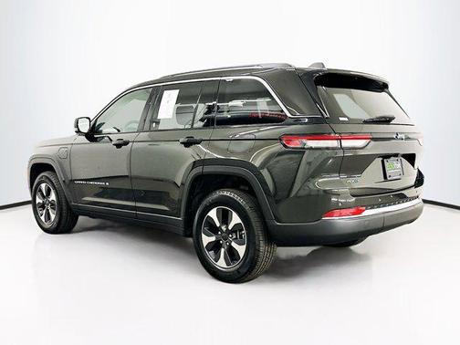 2023 Jeep Grand Cherokee 4xe Base