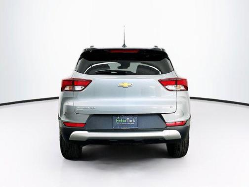 Sterling Gray Metallic 2025 Chevrolet Trailblazer LT