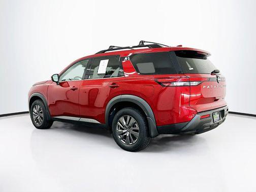 2023 Nissan Pathfinder SV 4WD