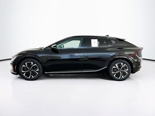 Aurora Black Pearl 2023 Kia EV6 Wind