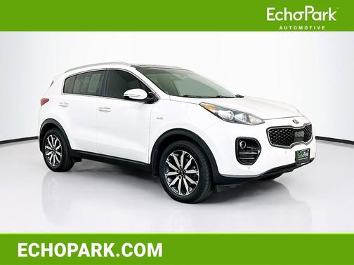 Snow White Pearl 2017 Kia Sportage EX