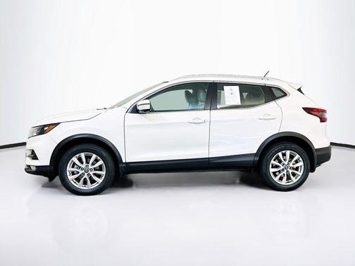 2021 Nissan Rogue Sport SV