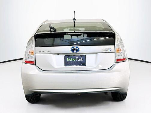 2015 Toyota Prius Plug-in Base