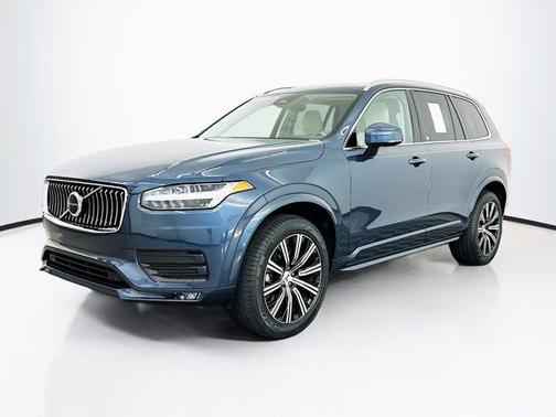 2023 Volvo XC90 B6 Core