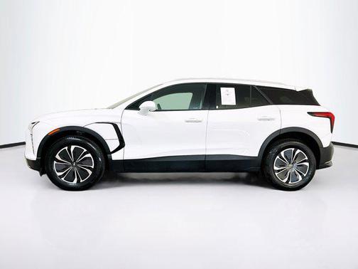 Summit White 2024 Chevrolet Blazer EV eAWD LT