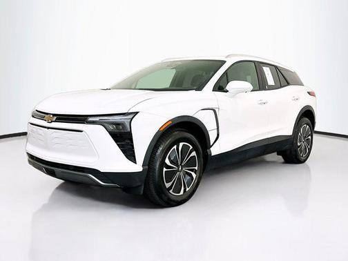 Summit White 2024 Chevrolet Blazer EV eAWD LT