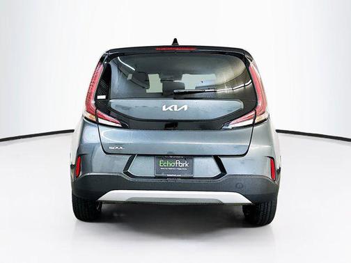 Gravity Gray 2025 Kia Soul LX