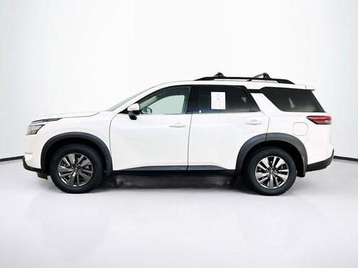 2023 Nissan Pathfinder SV 4WD