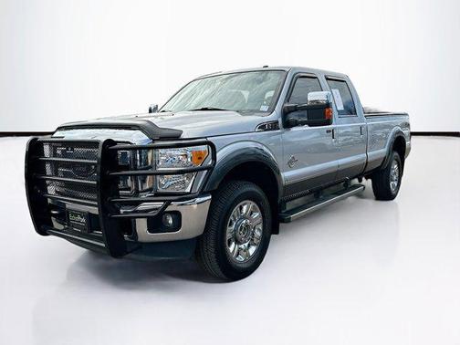 Magnetic Metallic 2015 Ford F-350 Lariat