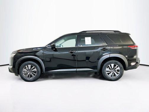 2025 Nissan Pathfinder SV 4WD