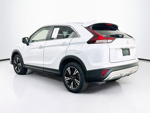 White Diamond 2025 Mitsubishi Eclipse Cross SE