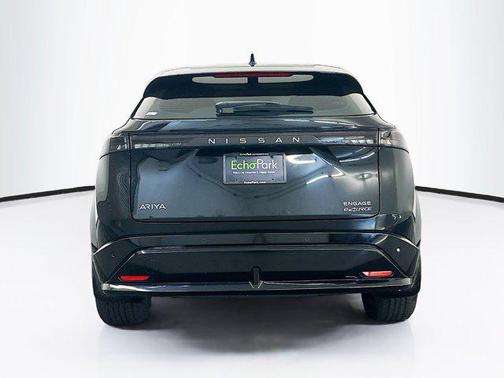 Black Diamond Pearl 2024 Nissan ARIYA ENGAGE