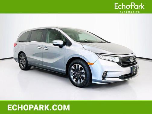 Lunar Silver Metallic 2024 Honda Odyssey EX-L