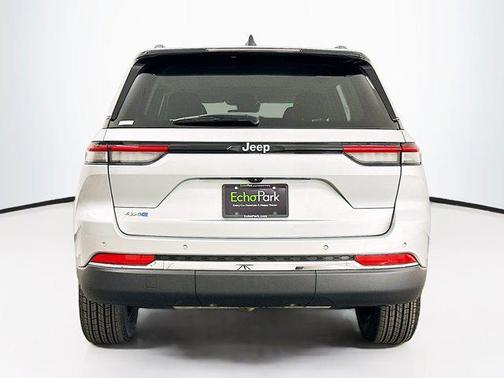 2022 Jeep Grand Cherokee 4xe Base