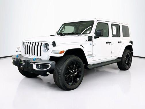 Bright White Clearcoat 2022 Jeep Wrangler Unlimited 4xe Sahara