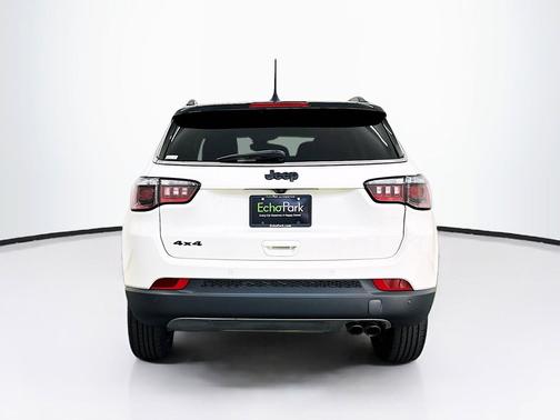 White Clearcoat 2021 Jeep Compass Limited