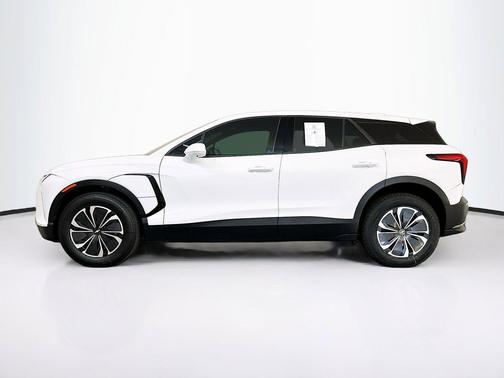 Summit White 2025 Chevrolet Blazer EV AWD LT