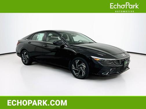 Abyss Black 2025 Hyundai ELANTRA SEL
