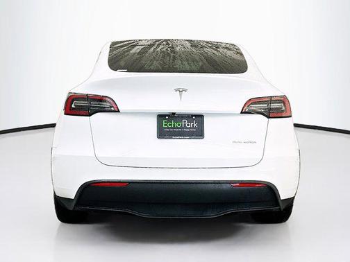 Pearl White Multi-Coat 2023 Tesla Model Y Long Range Dual Motor All-Wheel Drive